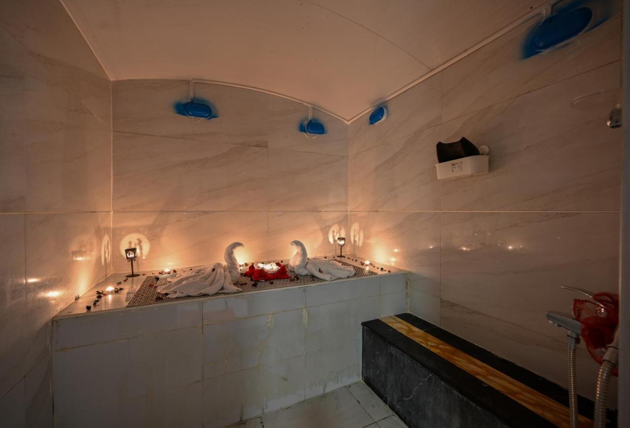 Al Mansour Suites Hotel Doha Eksteriør bilde