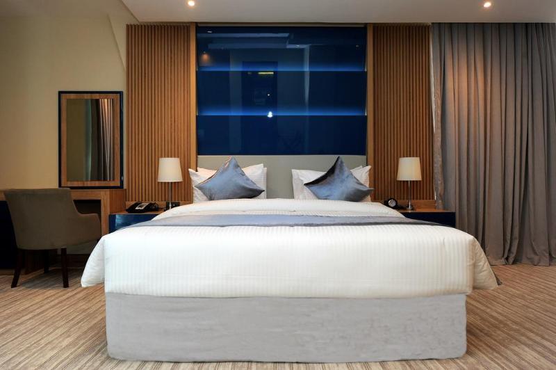 Al Mansour Suites Hotel Doha Eksteriør bilde